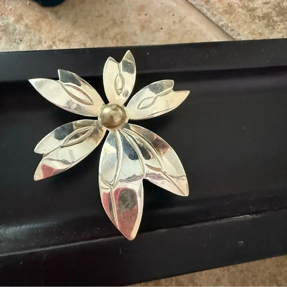 Taxco 925 Sterling Silver & Brass Flower Pin Brooch